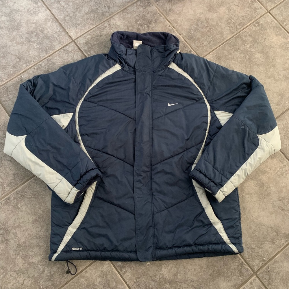 Vintage Nike puffer coat - Picture 1 of 8